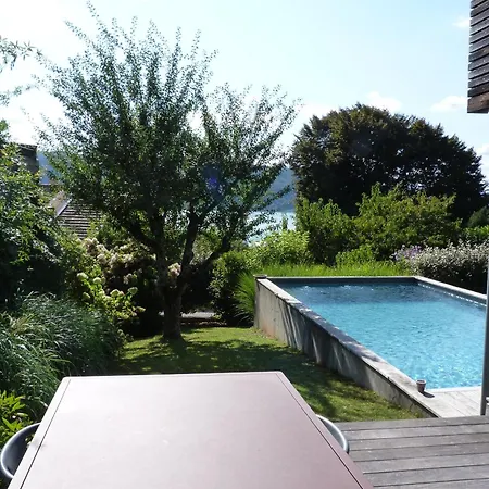 Du Villa Veyrier-du-Lac